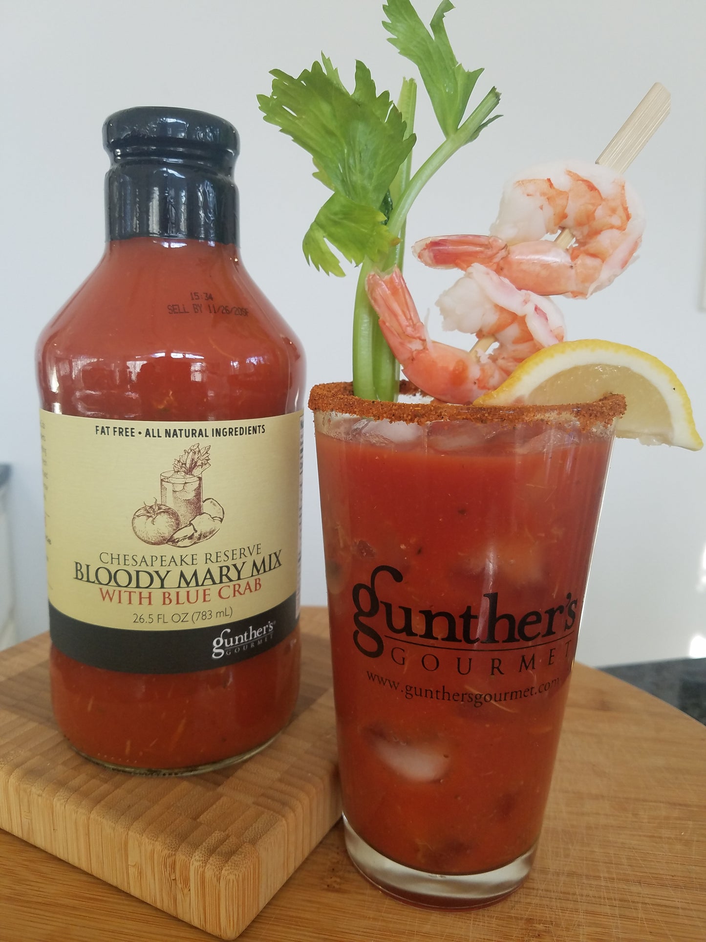 Chesapeake Reserve Bloody Mary Mix with Blue Crab: 26.5 oz, Glass Bottle